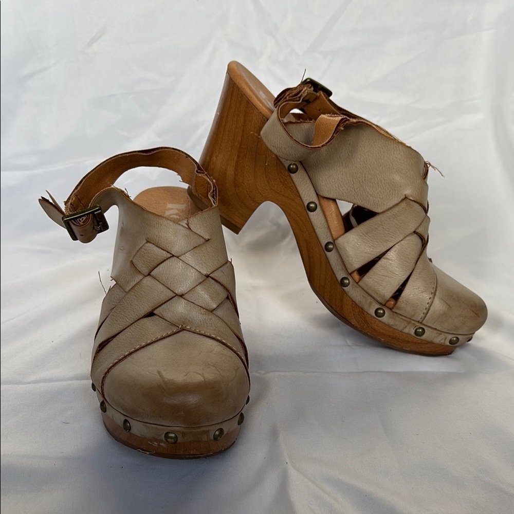 Kork-Ease Tan Leather Mules with Wooden Heel